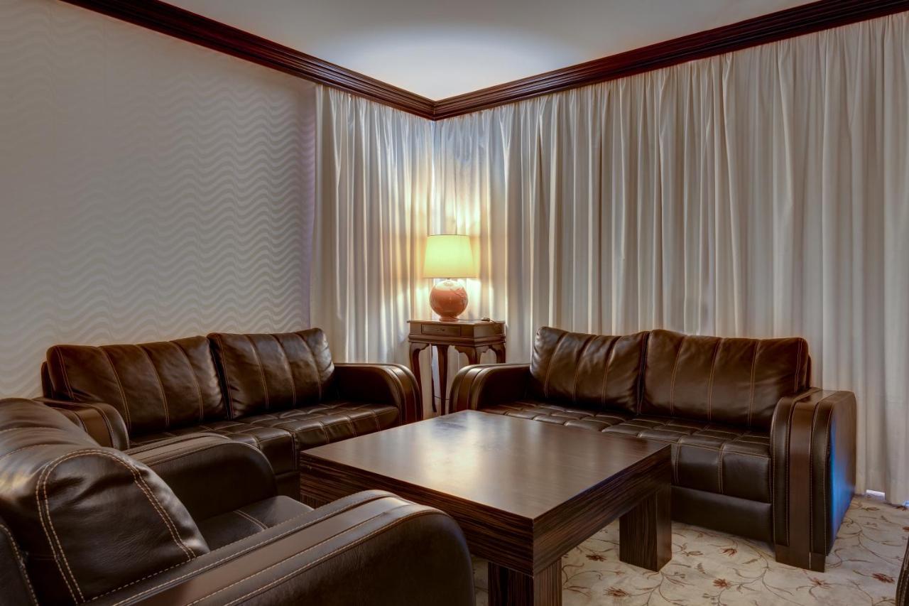 Shiroka Laka Hotel المظهر الخارجي الصورة