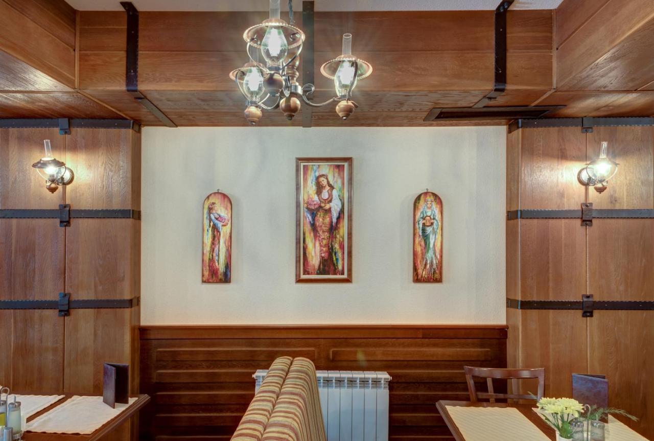 Shiroka Laka Hotel المظهر الخارجي الصورة